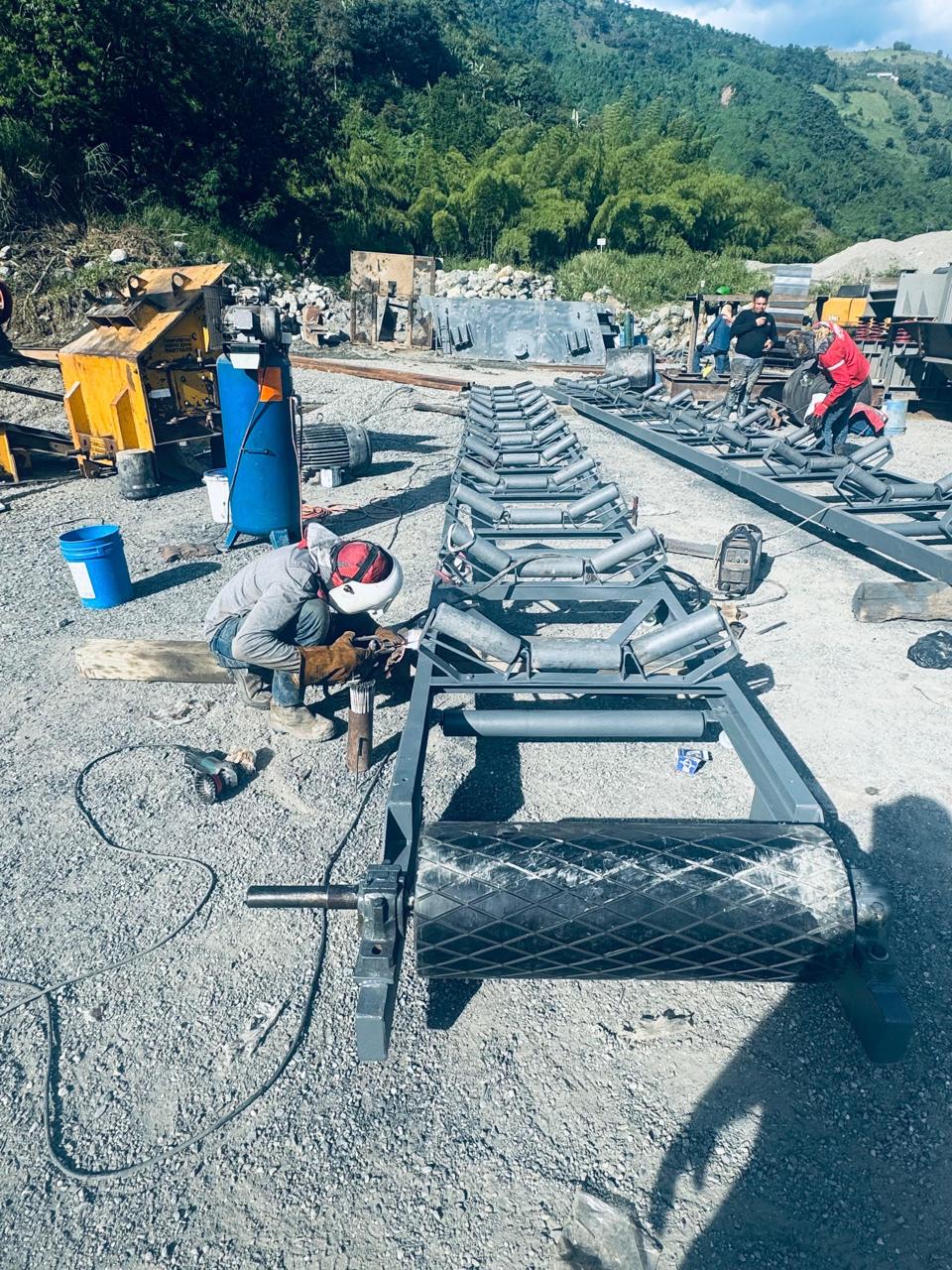 Trituradora de mandíbulas en campo